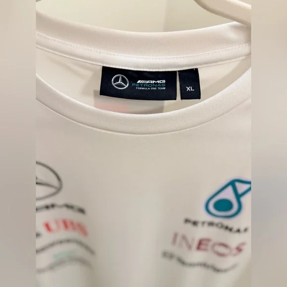 🌾 Mercedes AMG Petronas Men's White and Red Tee